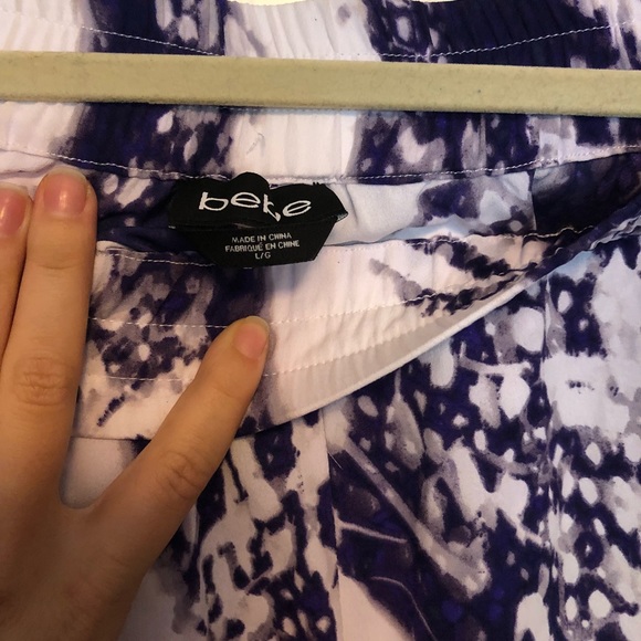 Bebe flowy pants - Picture 2 of 2